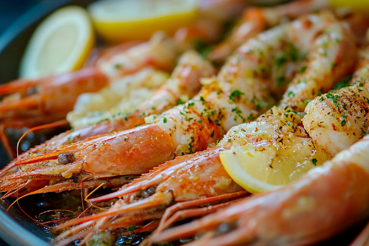 Antipasti con mazzancolle: 7 motivi per cui regalano sapori raffinati e un effetto scenico unico