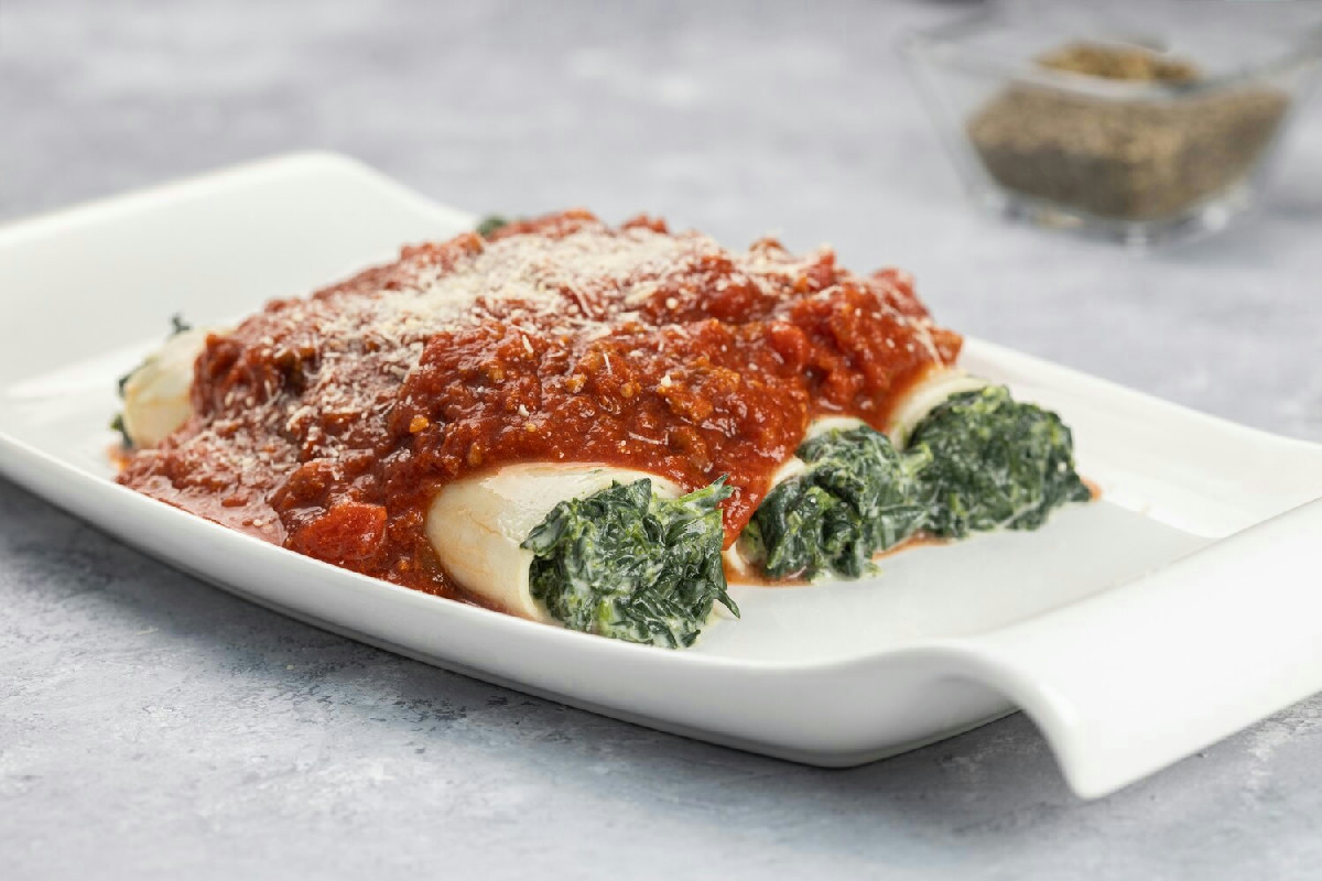 Perché il cuoco furbo oggi non usa spinaci? I suoi cannelloni sono in tavola in mezz'ora
