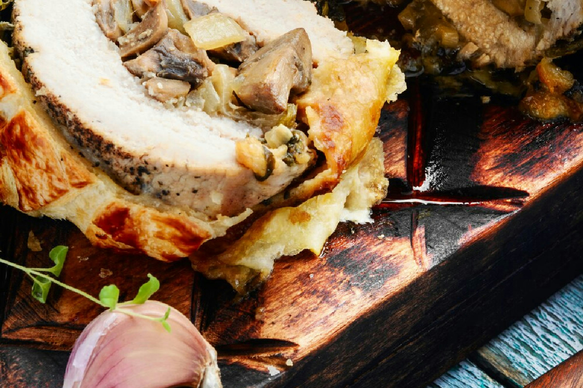 Quando la tradizione si rinnova: maiale arrosto con fichi e noci per un gusto da celebrare