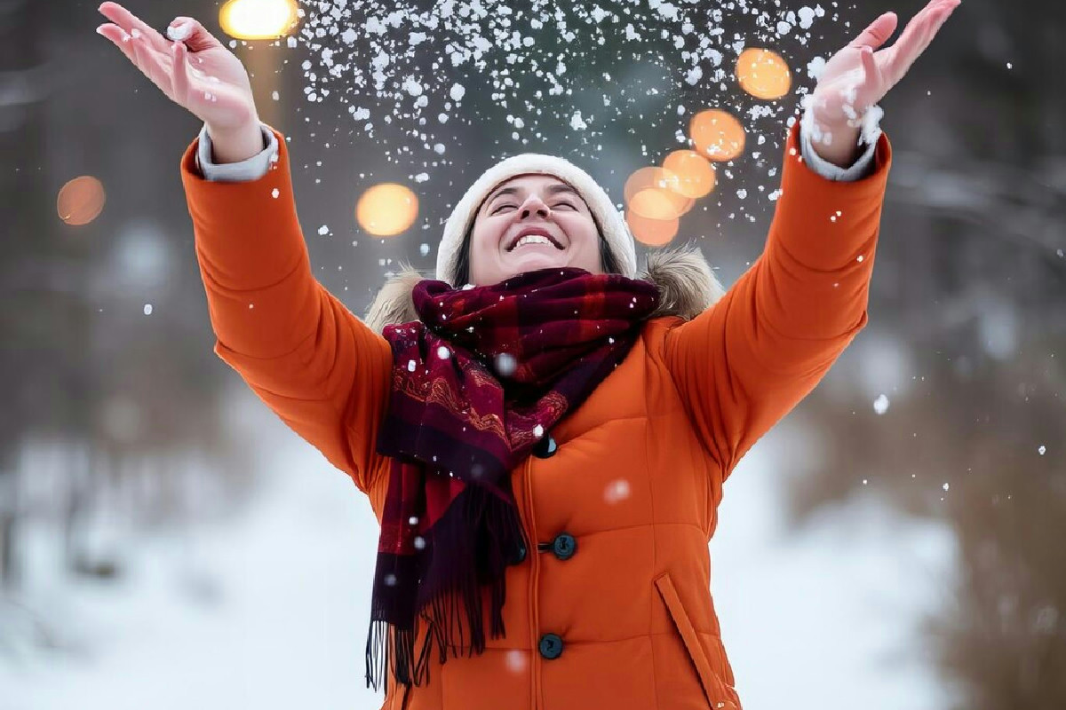 La settimana di Natale sarà bagnata da pioggia e neve: previsioni e consigli per le festività