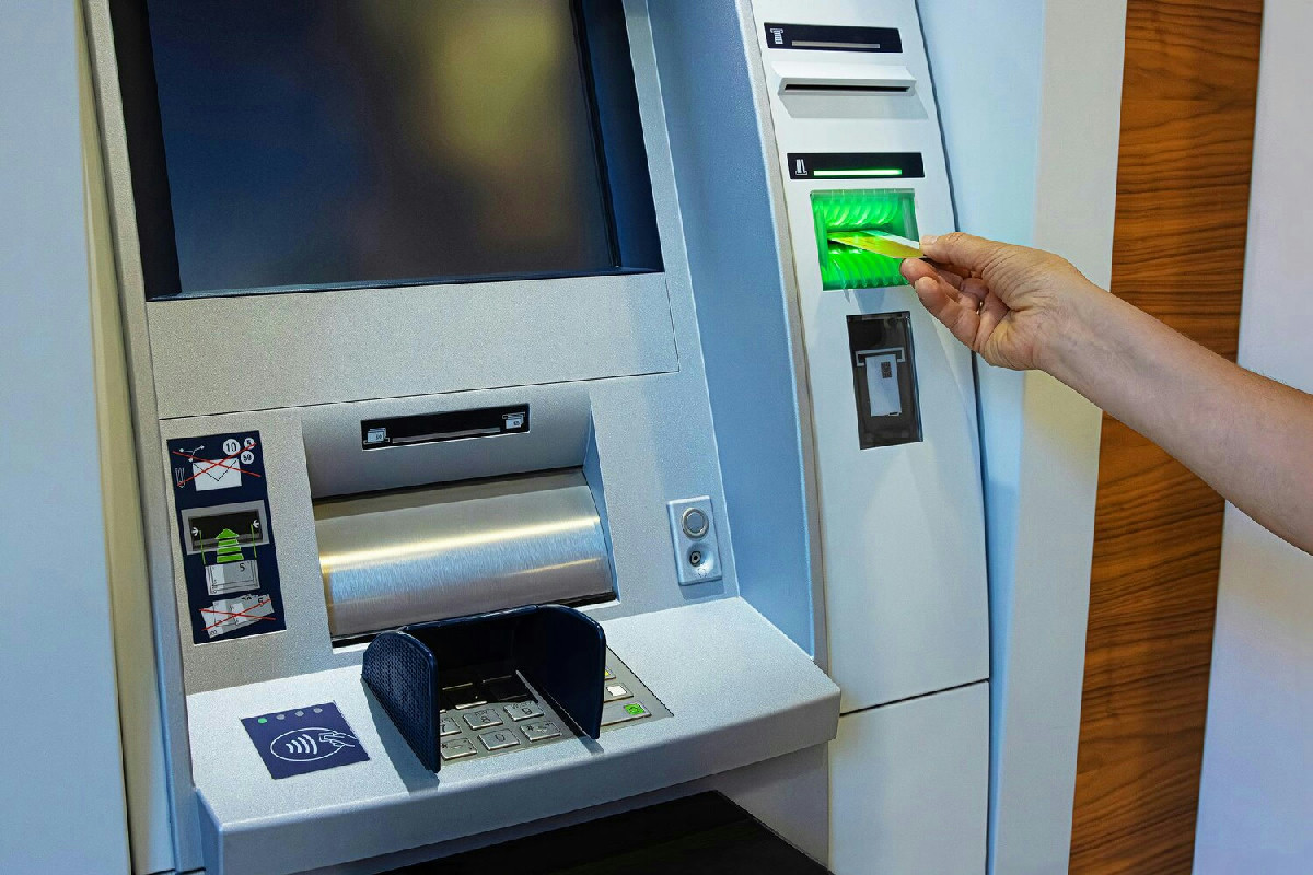 Sportelli bancomat sempre meno utilizzati: quale futuro li attende nei prossimi anni