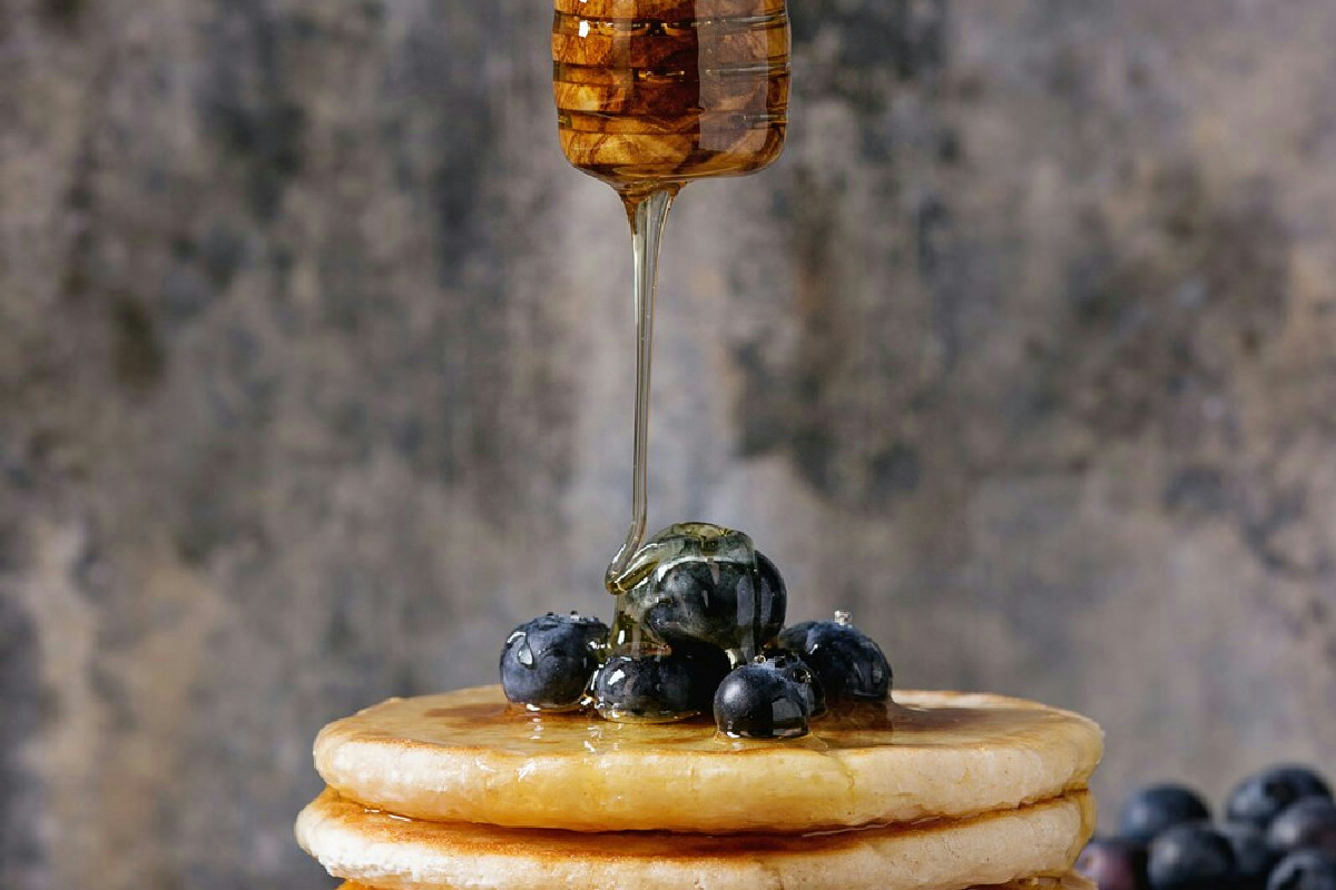 Colazioni con pancake proteici: 5 ricette nutrienti e gustose per iniziare bene la giornata