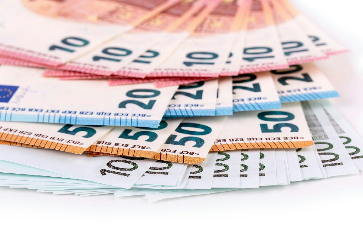 Limite contanti 2025: qual è la cifra massima consentita da conservare o portare senza rischi